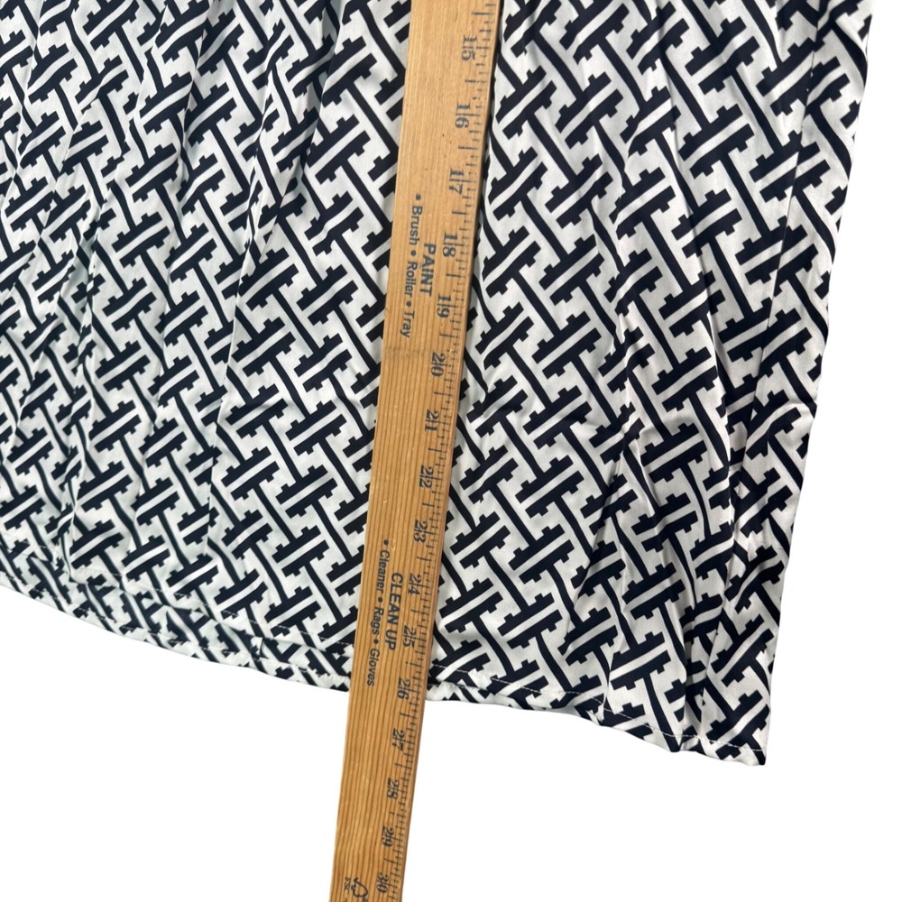 Antonio Melani Silk Blend Halter Top Black White Geo‎ Print Preppy Chic M - Picture 6 of 8